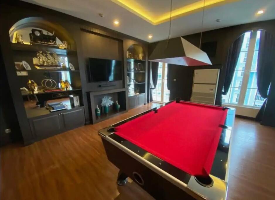 Grand Florida Beach Waterpark Condo Resort На Джомтиен Екстериор снимка